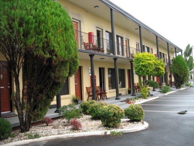 Country Plaza Motel Taree Exterior photo